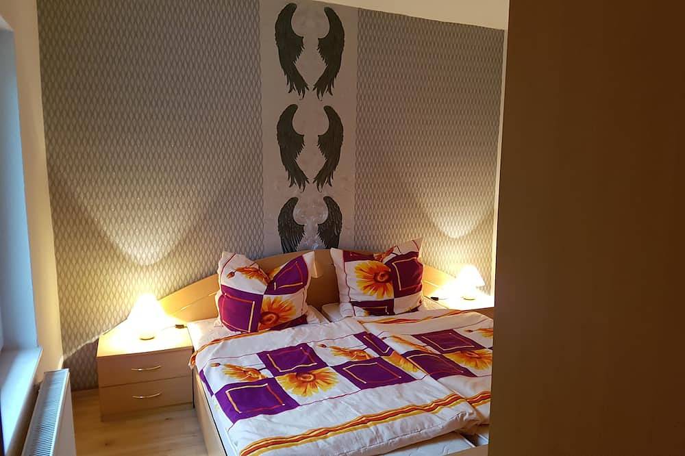Gemütlicher Bungalow in direkter Küstenwaldlage - 5 min zum weißen Ostseestrand in Breege, Rügen