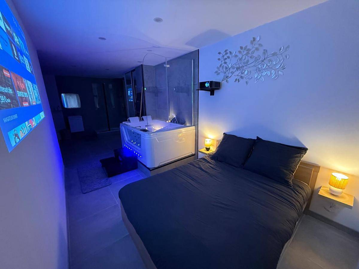 Appartement entier, Two-Bedroom House in Publier, Région de Thonon-les-Bains