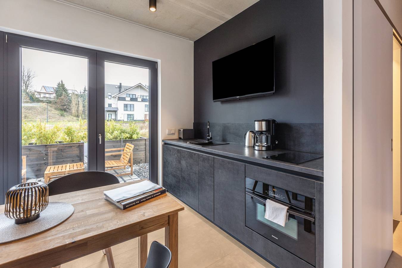 Ganze Wohnung, Ferienwohnung 'Schlossterrassen 4a' mit Terrasse, Gemeinschaftsgarten und Wlan in Pouch, Muldestausee