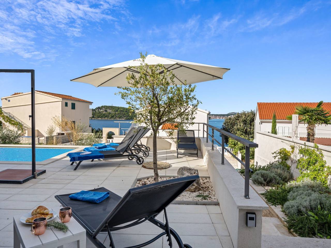 Villa Tyra in Ražanj, Šibenik-Knin