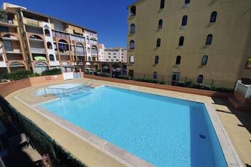Gîte pour 5 personnes, avec balcon et piscine dans Aqualand (Cap d'Agde)