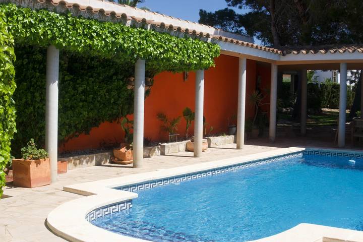 Chalet pour 6 personnes, avec Vue sur l’océan et Terrasse ainsi que Jardin et Piscine à L'Ametlla de Mar