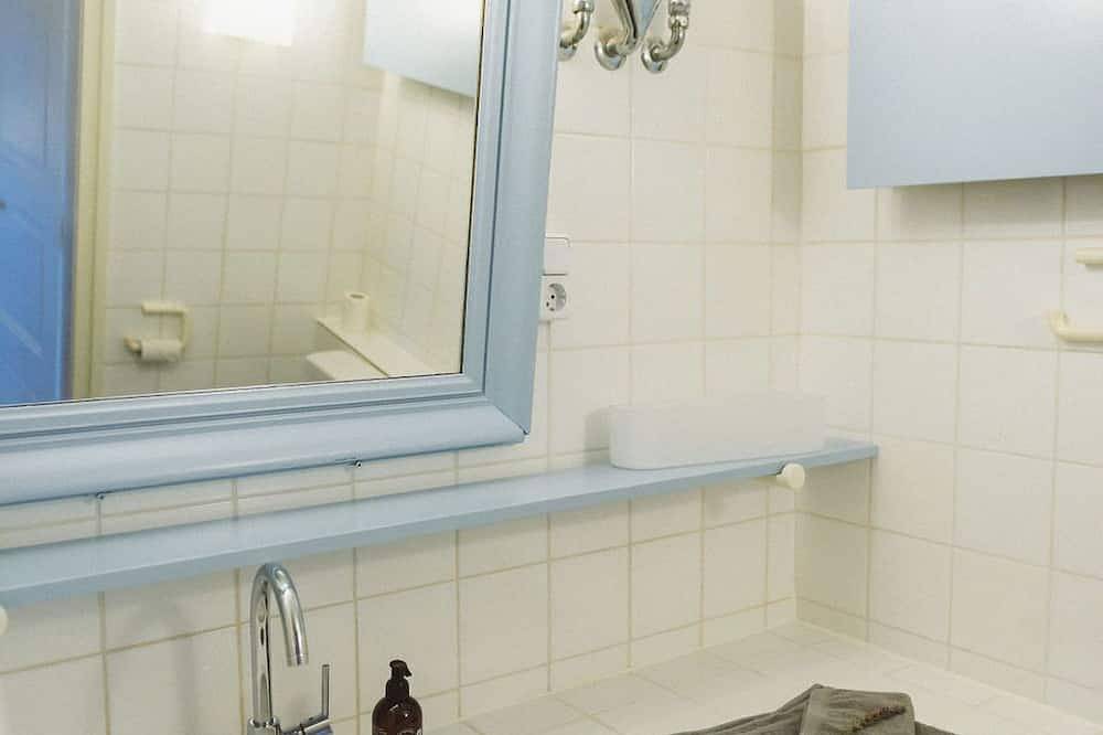 Ganze Wohnung, Wohlfühl Atmosphäre im schönen Holzhausen in Utting, Ammersee