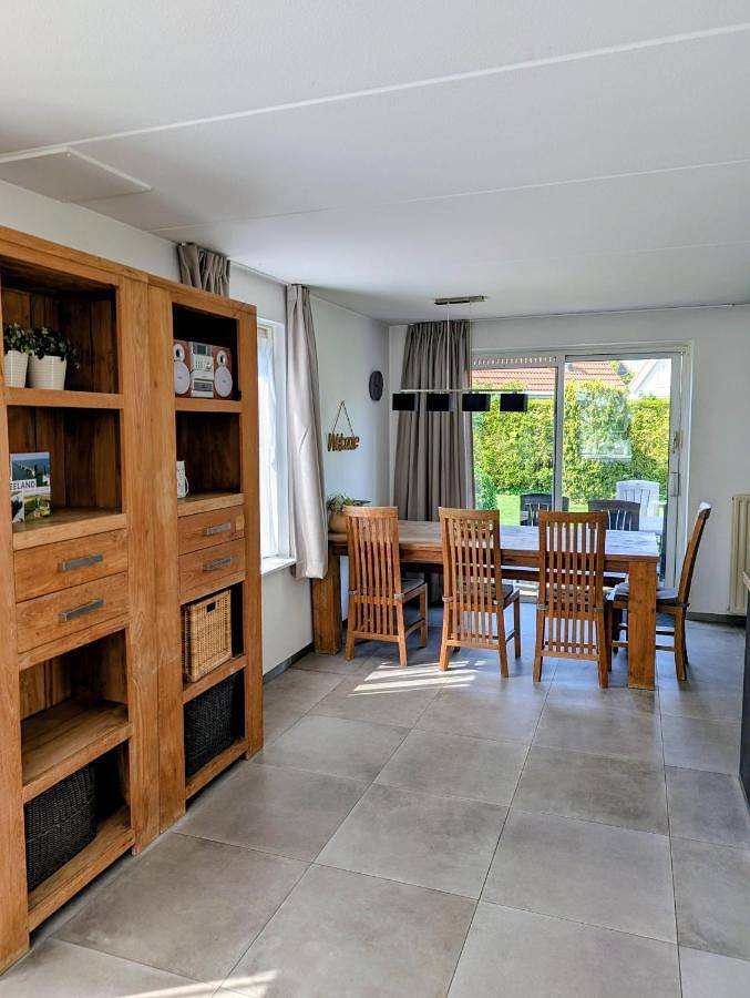 Ferienhaus für 6 Personen, mit Sauna und Garten, kinderfreundlich in Scharendijke - 2