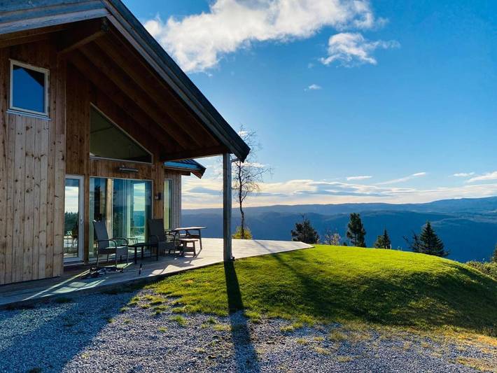 Ferienhaus für 9 Personen, mit Garten und Ausblick - 1
