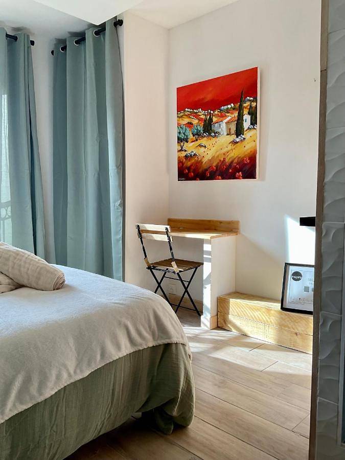 Appartement entier, App'Art Galerie Vue mer in Sausset-les-Pins, Côte méditerranéenne (France)