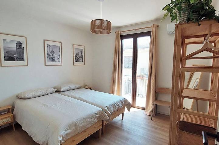 Entire apartment, Stylish and modern 2-bedroom apartment with a stunning rooftop terrace in Menfi, Agrigento Province
