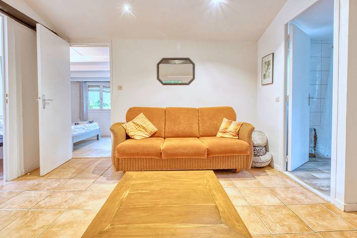 Location de vacances pour 6 personnes, avec jardin, animaux acceptés à Varaignes - 4