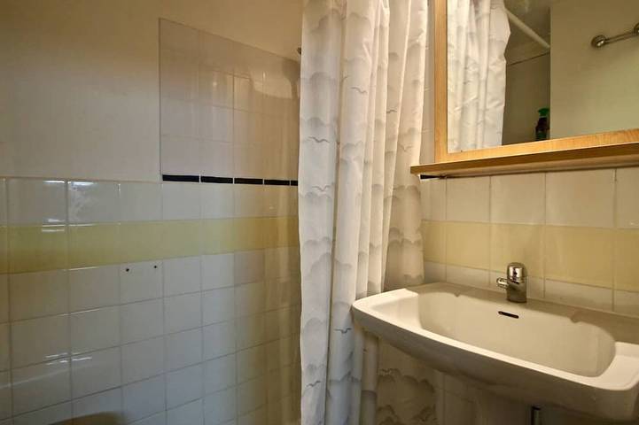 Appartement entier, Studio cabine 4 pers, centre station, pied des pistes in Chamrousse, Parc national des Écrins