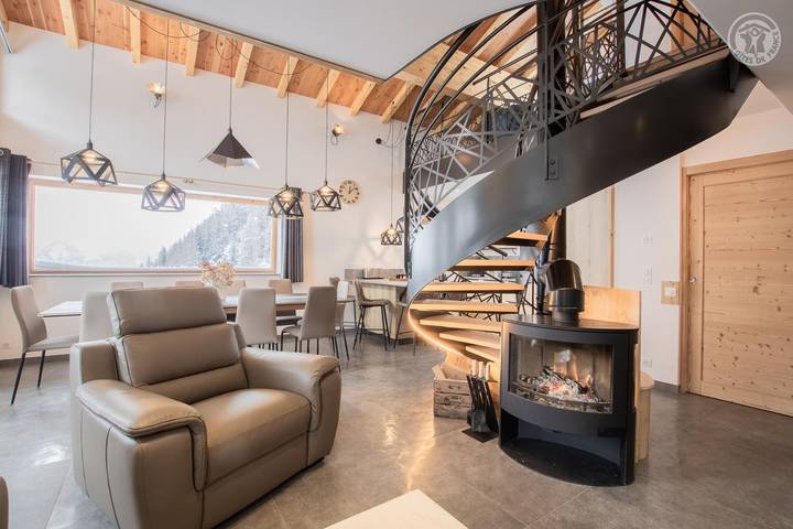 Gîte pour 8 personnes, avec terrasse à Mâcot-la-Plagne - 3