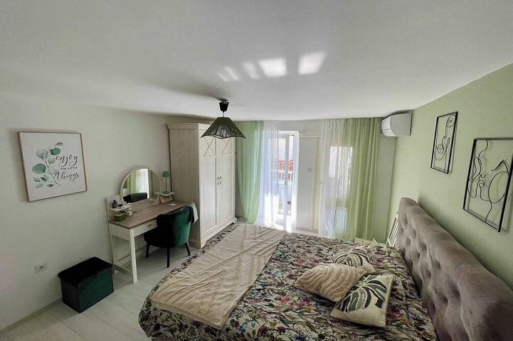 Ferienhaus Baska Hill in Baska, Krk