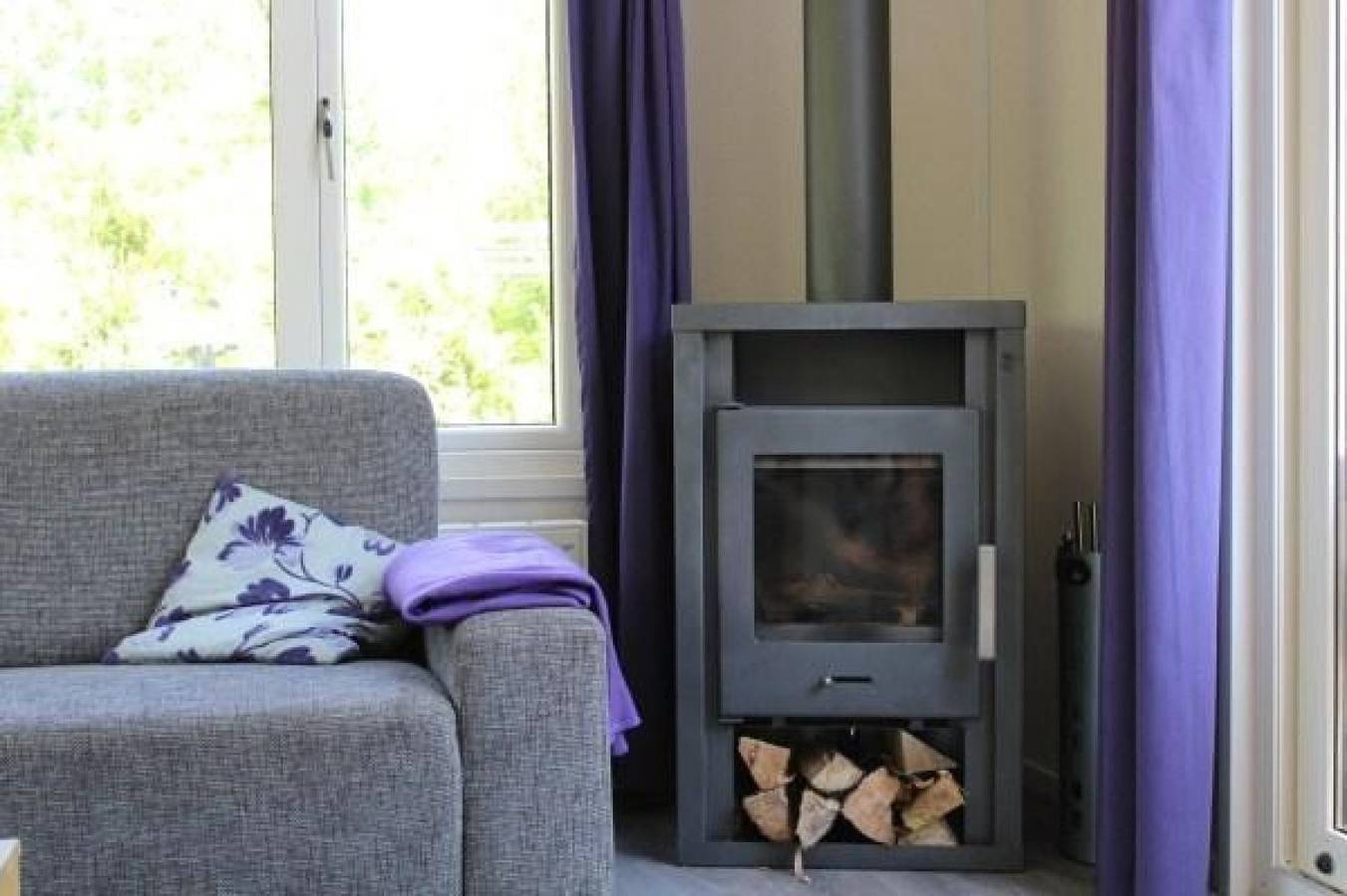 Schönes 8 Personen Ferienhaus mit Holzkamin in Veluwe