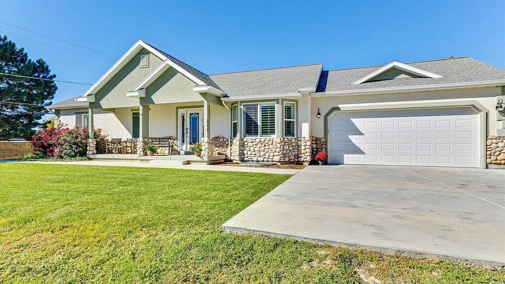 The Gathering Place for Paws, Friends, and Family in Orem, Utah Lake