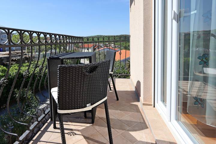Pokój dla 2 osób, z Balkon/ taras w Vrbnik