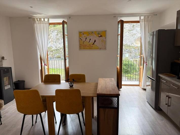 Gîte pour 7 personnes, avec balcon et vue à Tende - 2