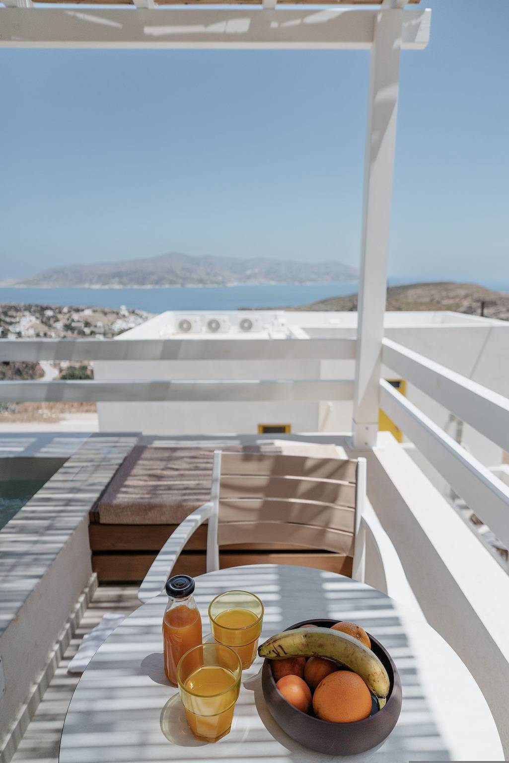Entire apartment, Grand Suite 2 with Private Pool and Seaview in Kimolos