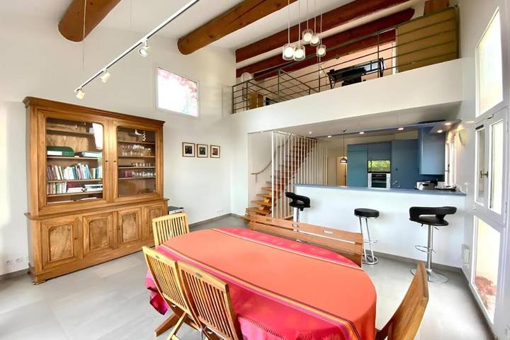 Location de vacances pour 14 personnes, avec jardin et piscine dans Plage de l'Almanarre - 4