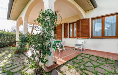 Location de vacances pour 8 personnes, avec terrasse à San Vincenzo