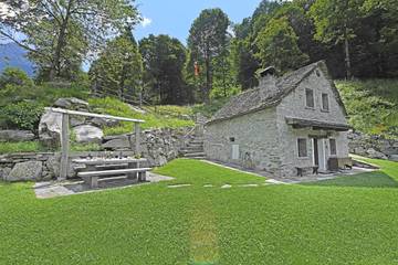Chalet für 4 Personen, mit Haustier im Tessin