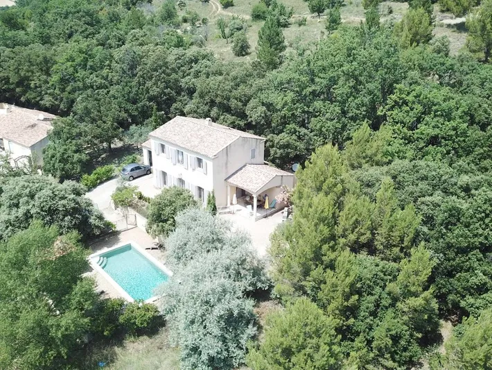 Casa de vacaciones para 7 personas, con piscina además de jardín y vistas - 1