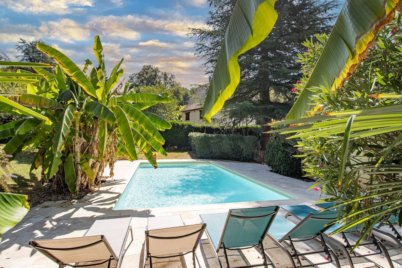 Séjour d’exception à Sarlat – Maison avec piscine privée et grand jardin in Sarlat-la-Canéda, Périgord Noir