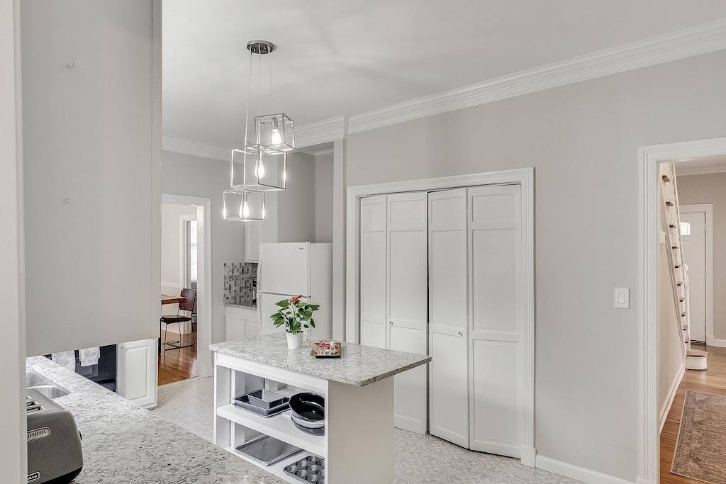 Royal Villa! in Jackson, Hinds County