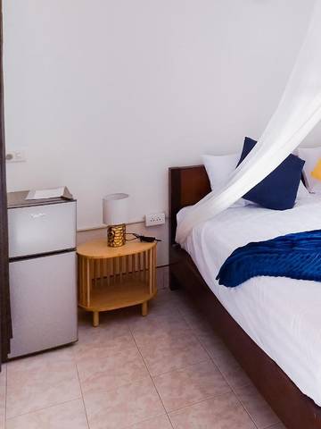 Gîte pour 3 personnes, avec jardin et vue sur le lac ainsi que terrasse et vue dans Klong Prao Beach