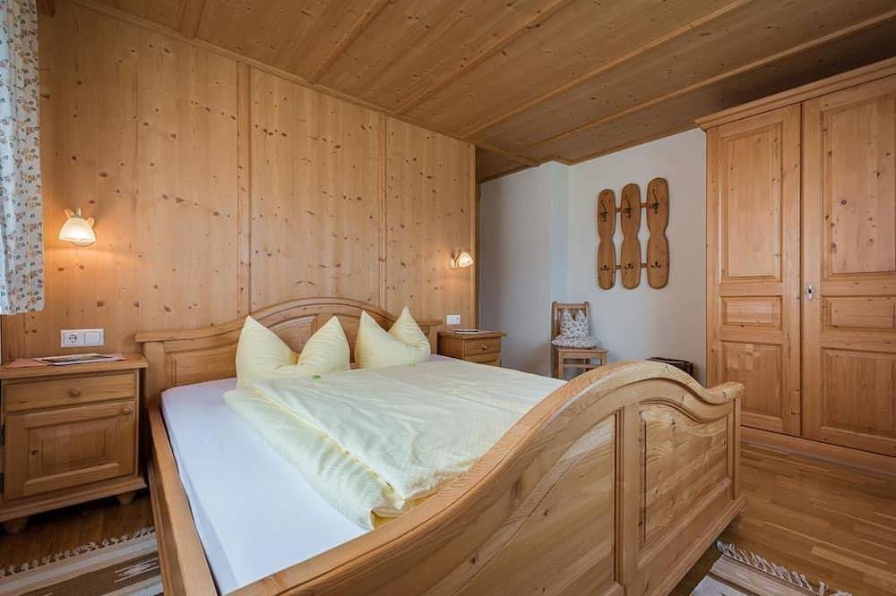 Ferienwohnung Karwendel - Bauernhof Ferienwohnungen Sennhof in Tuxer Alpen, Weerberg
