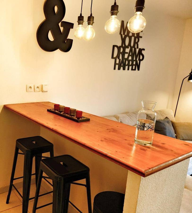 Appartement entier, Le Cocoon Jasmin T2 Rdc cosy avec jardin clos in Villeneuve-sur-Lot, Région de Villeneuve-sur-Lot