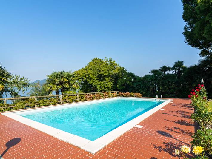 Location de vacances pour 4 personnes, avec Balcon/Terrasse et Balcon ainsi que Terrasse et Jardin dans Stresa