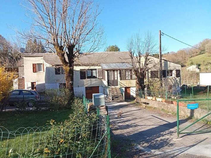 Location de vacances pour 6 personnes, avec jardin, animaux acceptés à Fraisse-sur-Agout