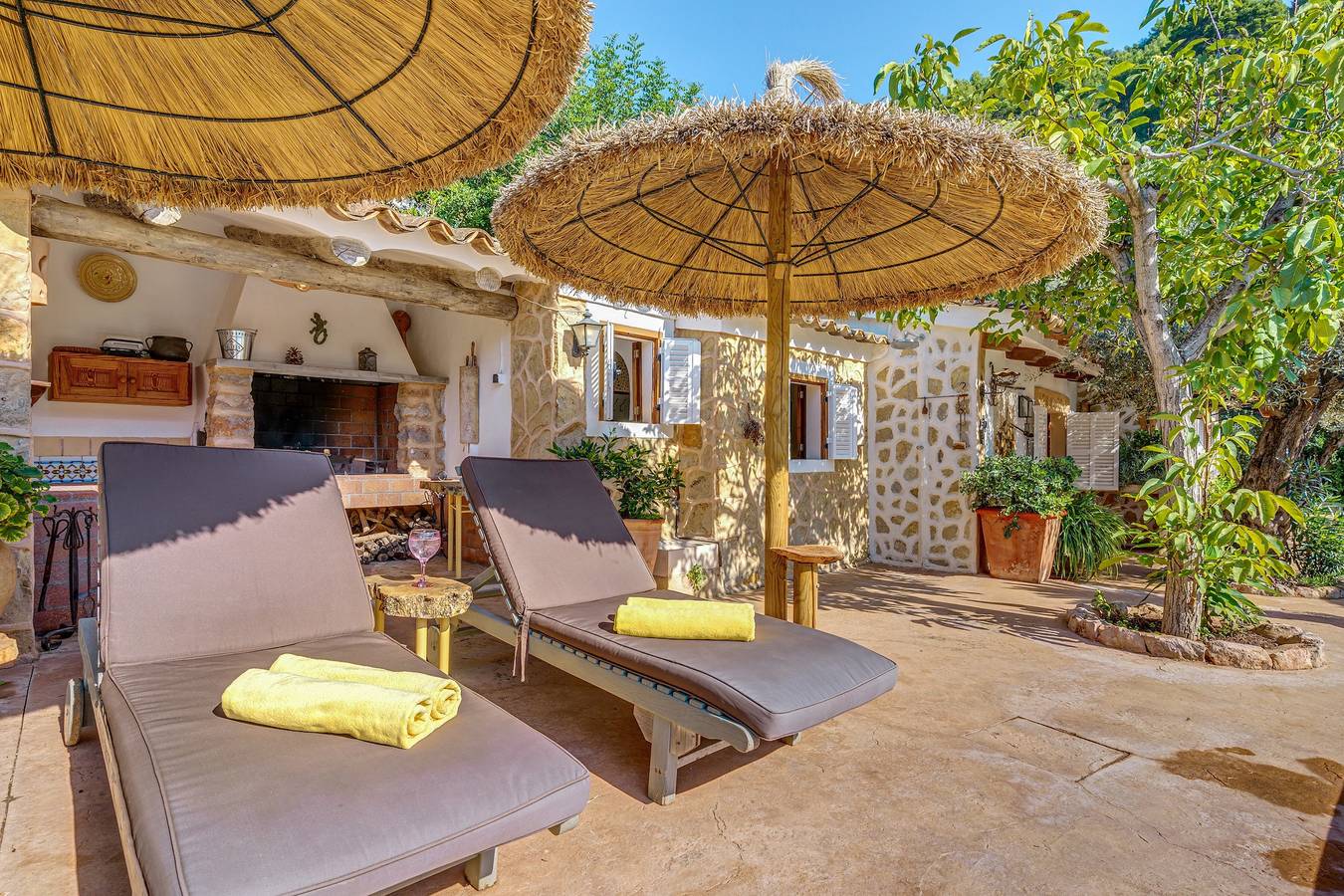 Finca "Ses Begudes" mit Garten, Terrasse, Pool, Klimaanlage und Wlan in Fornalutx, Mallorca Westen