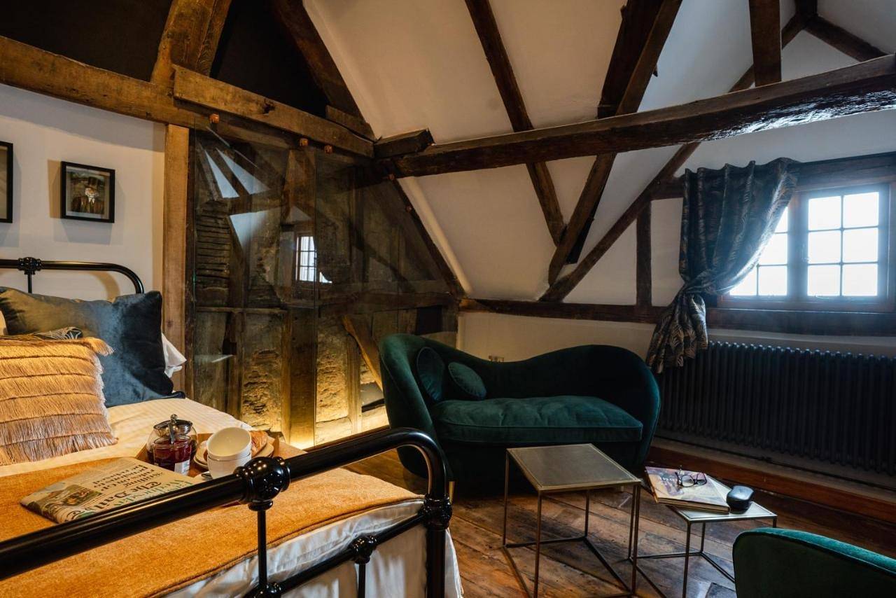 Superior Studio in Worcester, Worcestershire