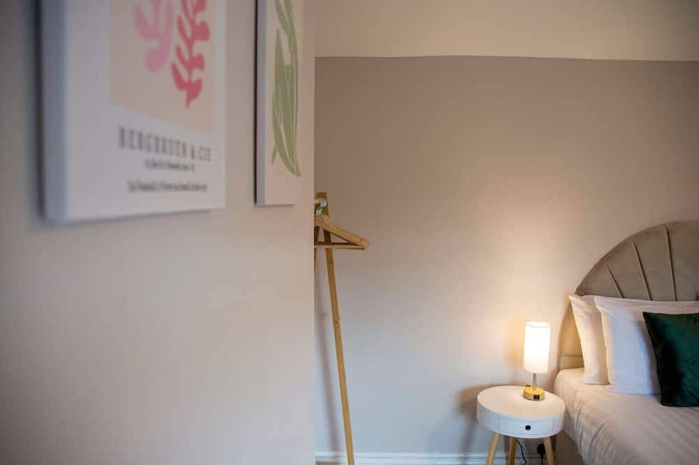 Spacious Heritage Home for Families & Groups in Worcester, Worcestershire