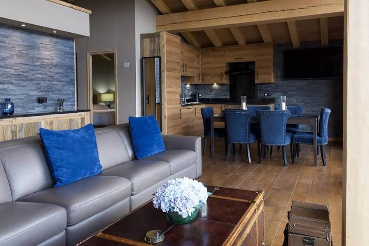 Hôtel pour 8 personnes, avec sauna et terrasse ainsi que vue et piscine, animaux acceptés à Sainte-Foy-Tarentaise - 4
