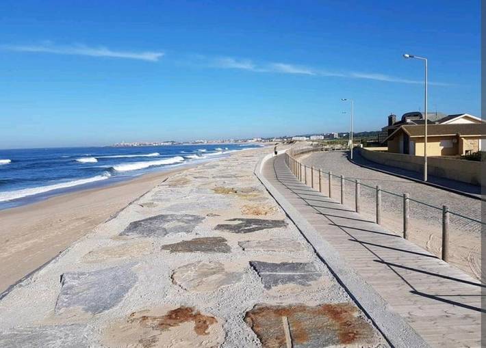 Location de vacances pour 10 personnes, avec vue et jardin dans Mindelo - 3