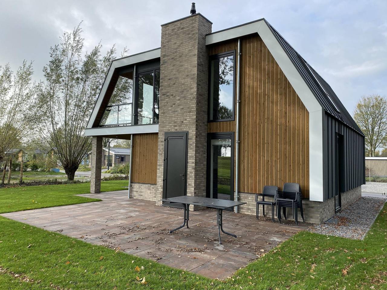 Europarcs Zuiderzee — Dijkvilla Wellness 8 in Veluwemeer