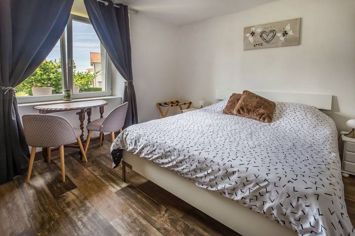 Chambre d’hôte pour 3 personnes à Champsac
