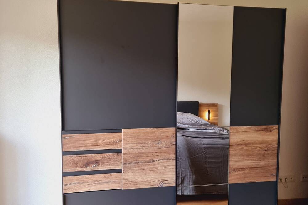 Ganze Wohnung, Wohlfühloase Liebevoll eingerichtete Ferienwohnung 5 Gehminuten zur Altstadt. in Sankt Wendel, Saar-Nahe-Bergland