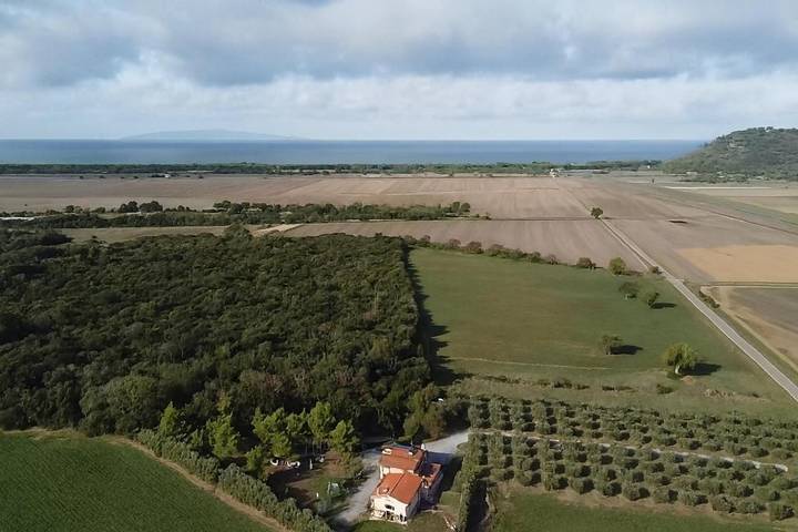Agriturismo per 5 persone, con Terrazza e Giardino ad Orbetello