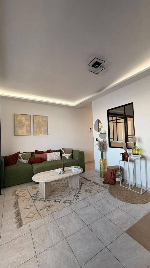 Appartement entier, Apartment with sunny terrace downtown Cannes in Cannes, Côte méditerranéenne (France)