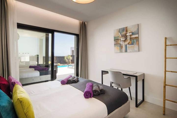 Odin 3 von Buenavilla | Luxus Familienurlaub in Puerto Calero in Puerto Calero, Yaiza