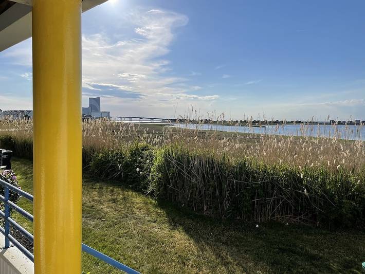 Vacation rental for 6 people, with balcony and pool in Brigantine (NJ)