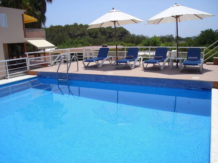 Location de vacances pour 6 personnes, avec jardin et piscine à Sant Joan de Labritja - 4