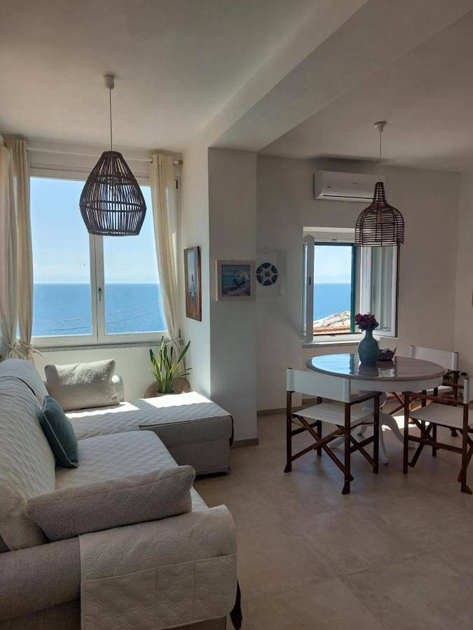 Casa Guerrino in Chiessi, Marciana
