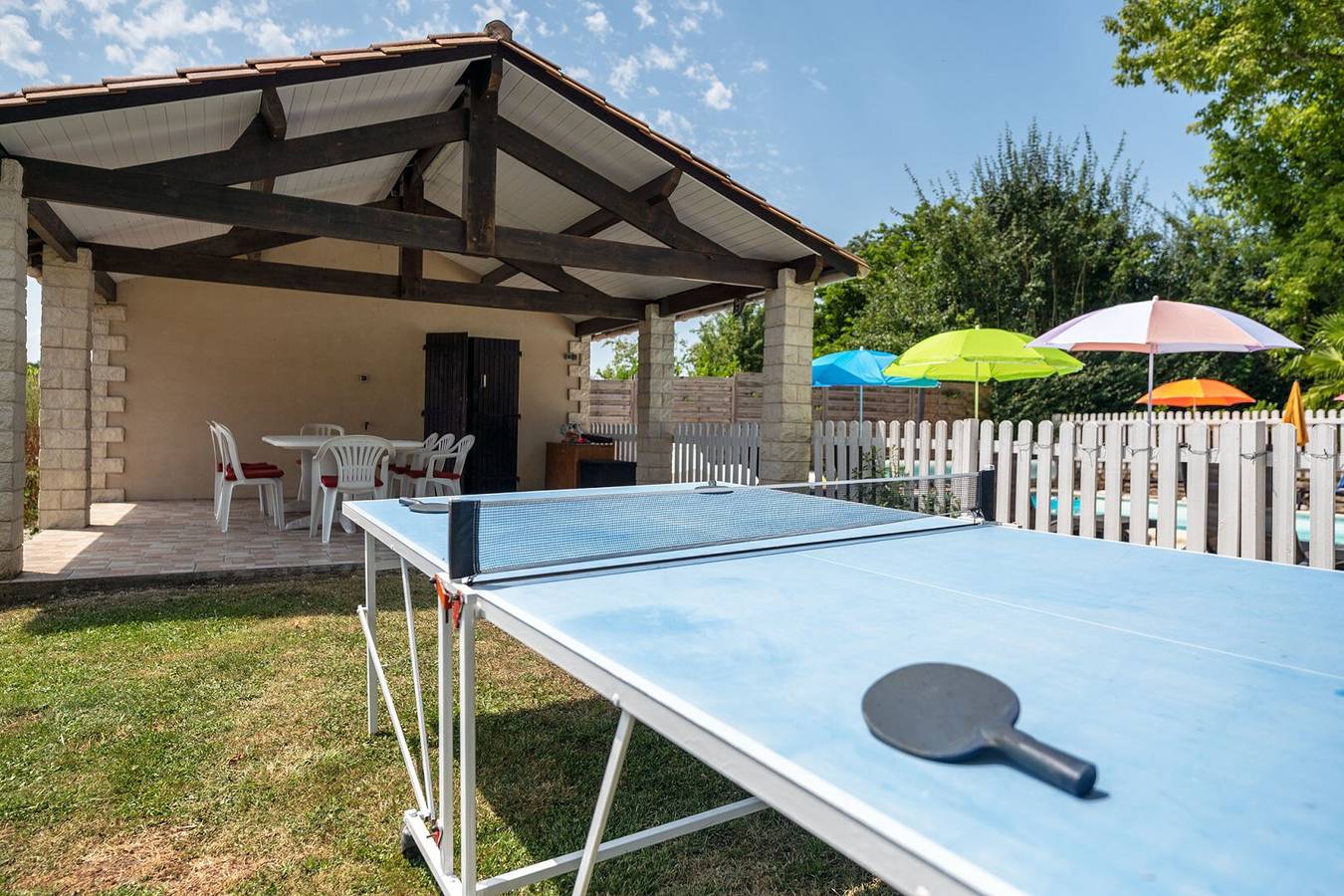 La Jandrine – Charmantes Landhaus mit privatem, beheiztem Pool und großem, eingezäuntem Garten in Limeyrat, Périgord Noir