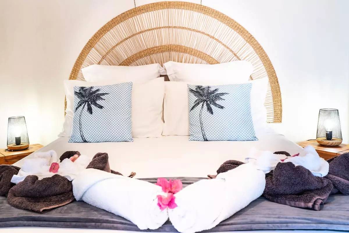 Mobil Home - Bungalow - Cottage for 2 People in Sainte-Anne, Guadeloupe (Caribbean)