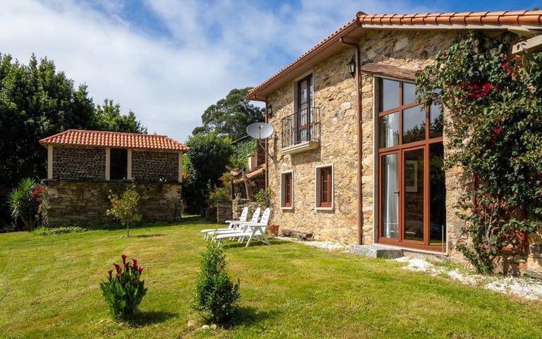 Casa de vacaciones para 6 personas, con vistas y jardín, Se admiten mascotas - 1