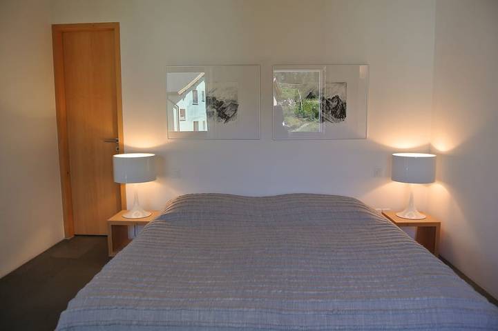 Ganze Wohnung, Geschmackvolle und luxuriös eingerichtete Wohnung im Herzen des ruhigen Malojas in Bregaglia, Sankt Moritz