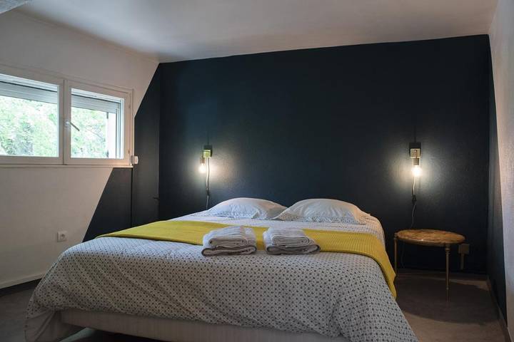 Apartamento de vacaciones para 4 personas, con vistas además de jardín y piscina - 1